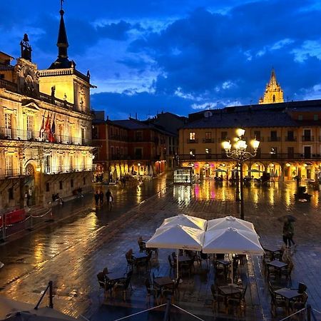 Plaza Mayor Leon - Bohemia المظهر الخارجي الصورة